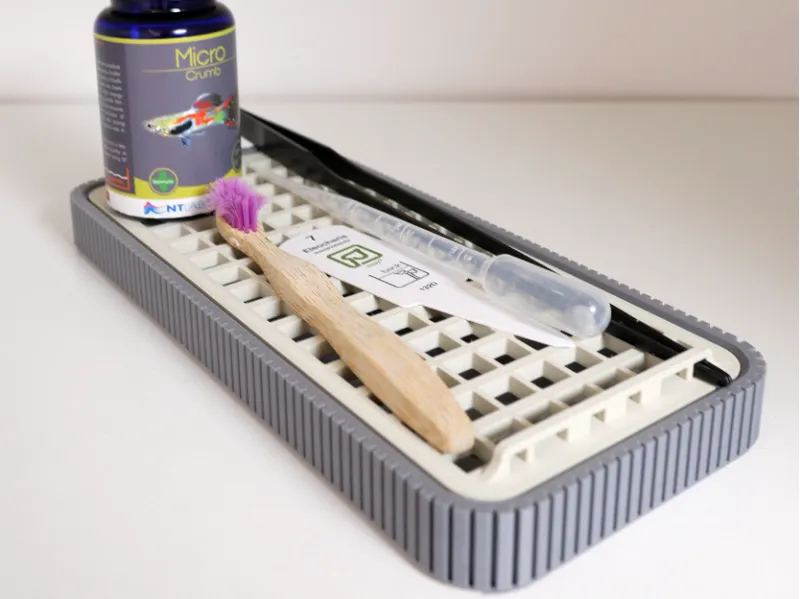 Aquarium tool rest storage - accessory tray