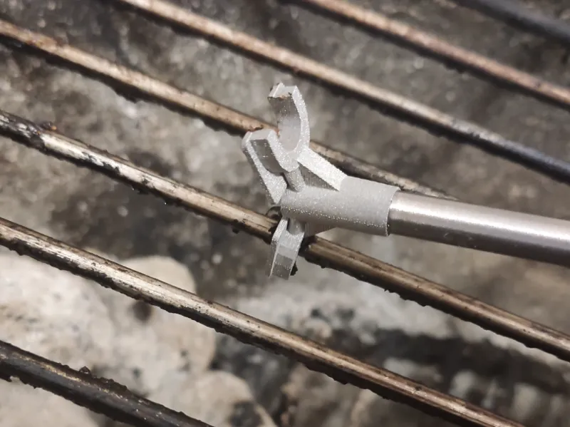 Grill scraper