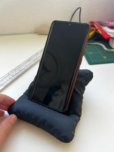 Pillow Phone holder view 3
