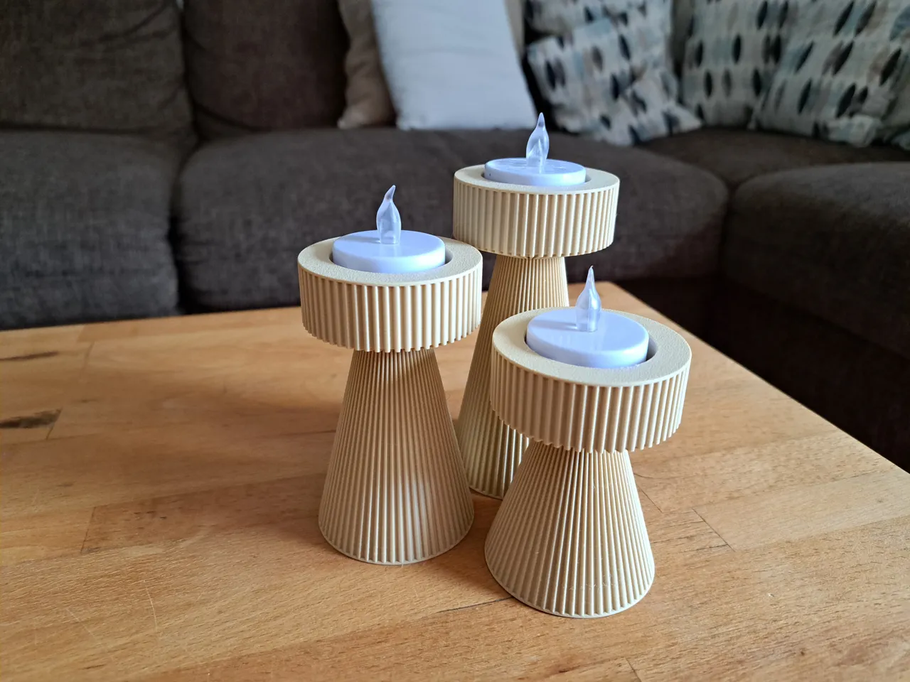Ständer für LED Teelichter mit Lamellen view 2