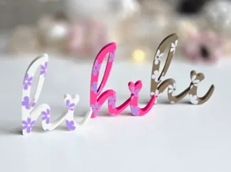 Schriftzug Buchstabe - HI - mit Blumen und Herz