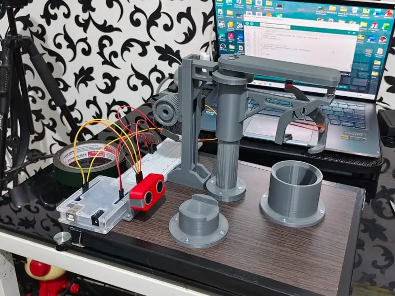 Pick and Place Robot 