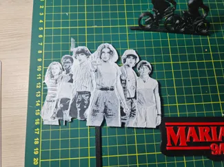 Topo de Bolo Stranger Things