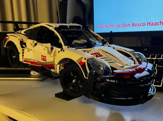 Porsche 911 holder
