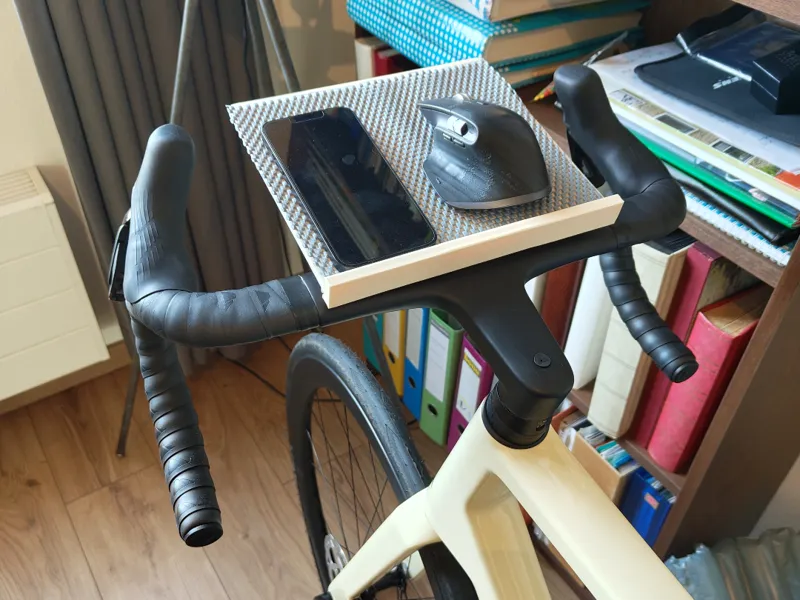 Bike shelf with integrated Garmin Mount