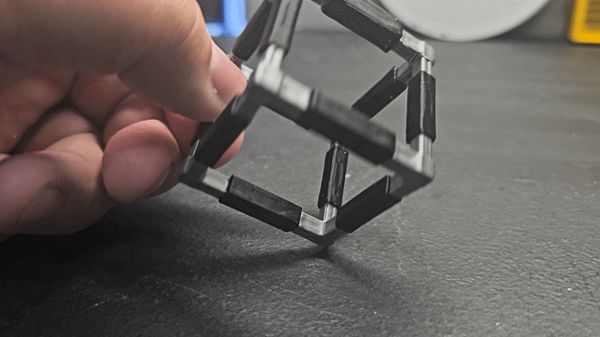 https://makerworld.bblmw.com/makerworld/model/USf0bf19e692f45c/design/2025-09-01_a24140711b1378.gif