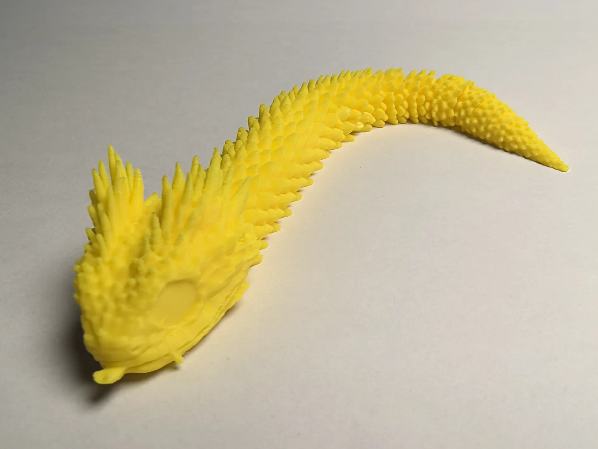Miniatura 1 do modelo 3D 多角蝰蛇-一体打印可动版-蛇年礼物