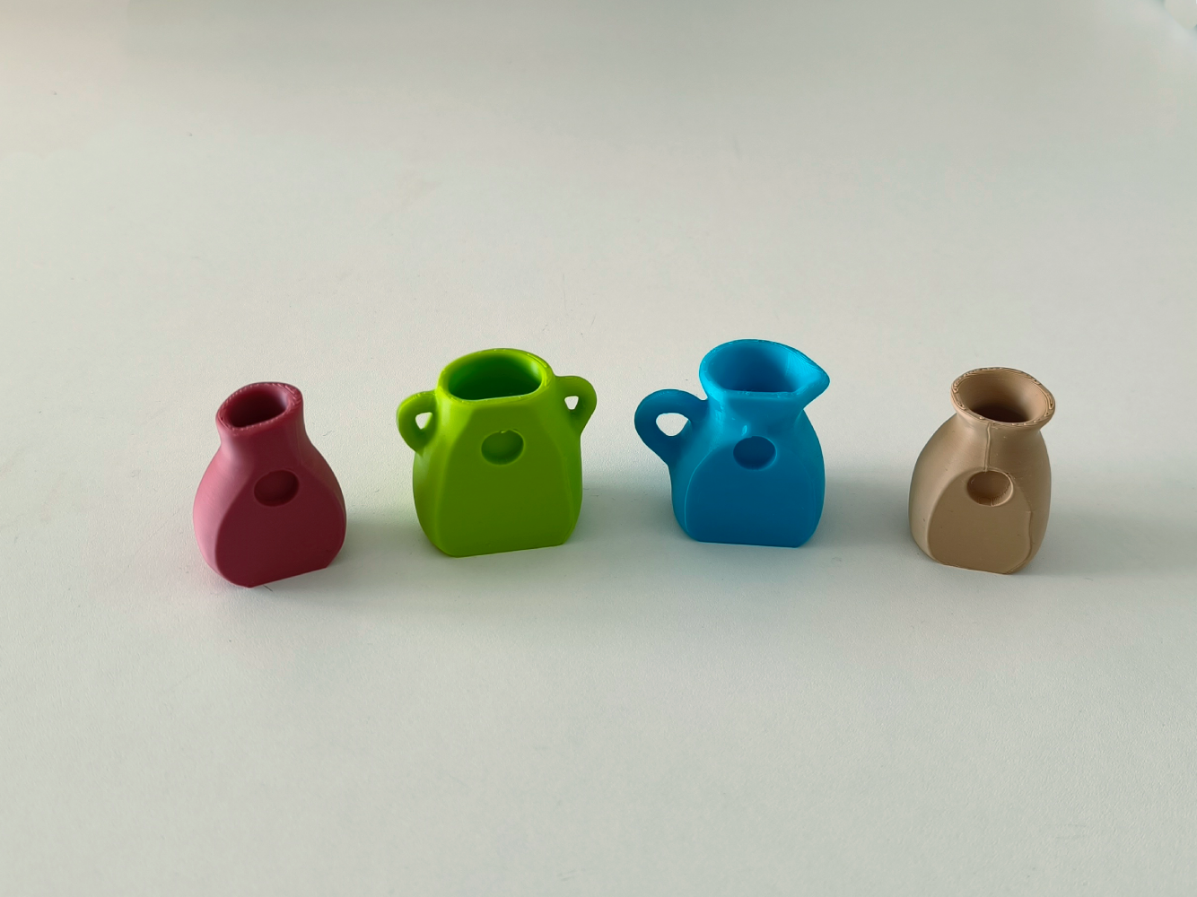 Miniatura 2 do modelo 3D Mini clay vases