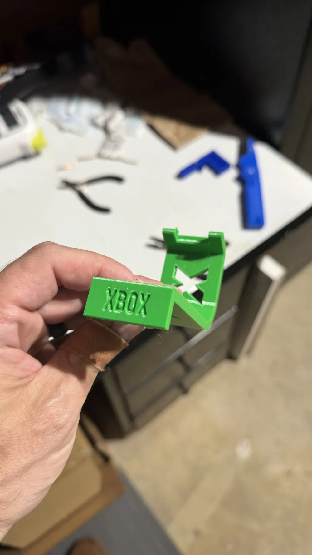 XBOX Controller & Headset Holder System Mounted - Free 3D Print Model ...