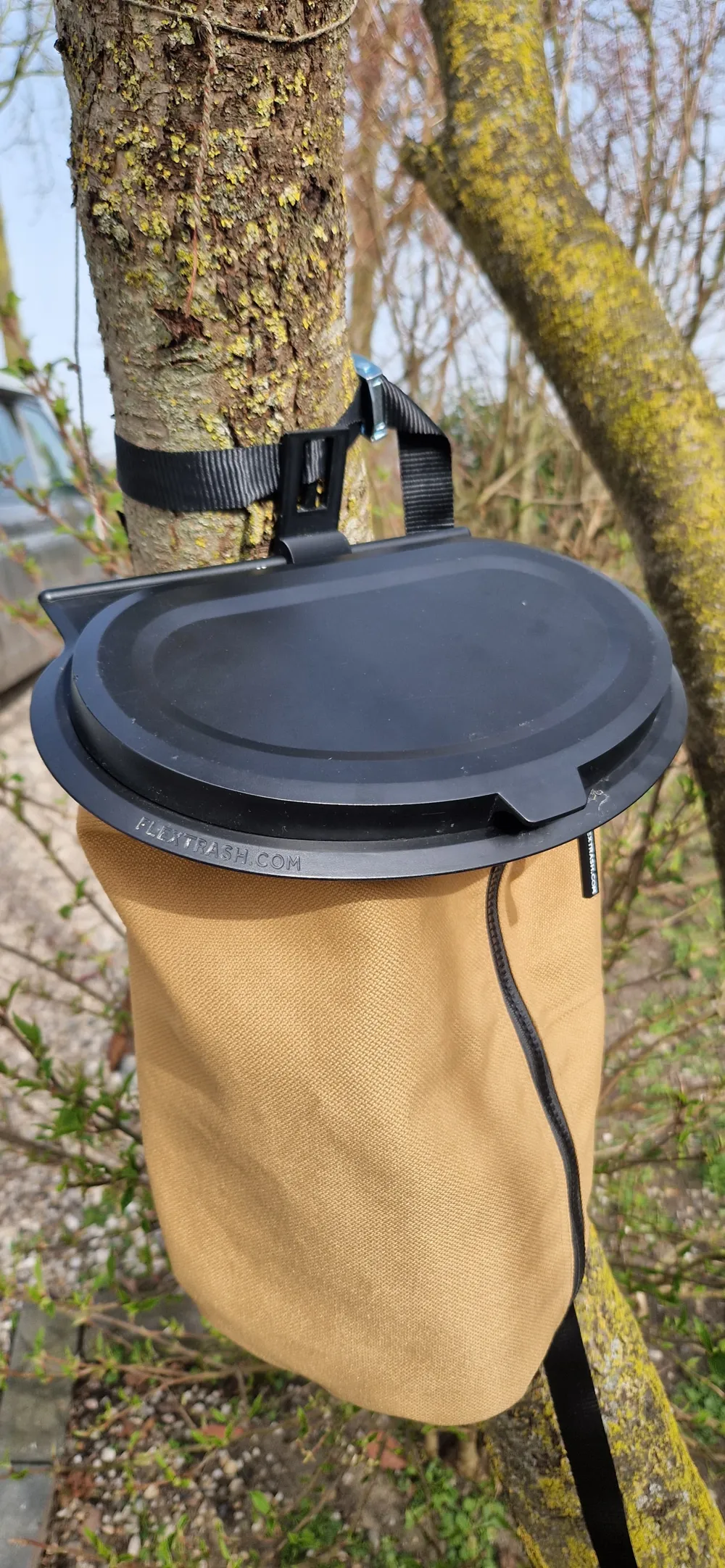 Tree Mount for Flextrash bin - Free 3D Print Model - MakerWorld