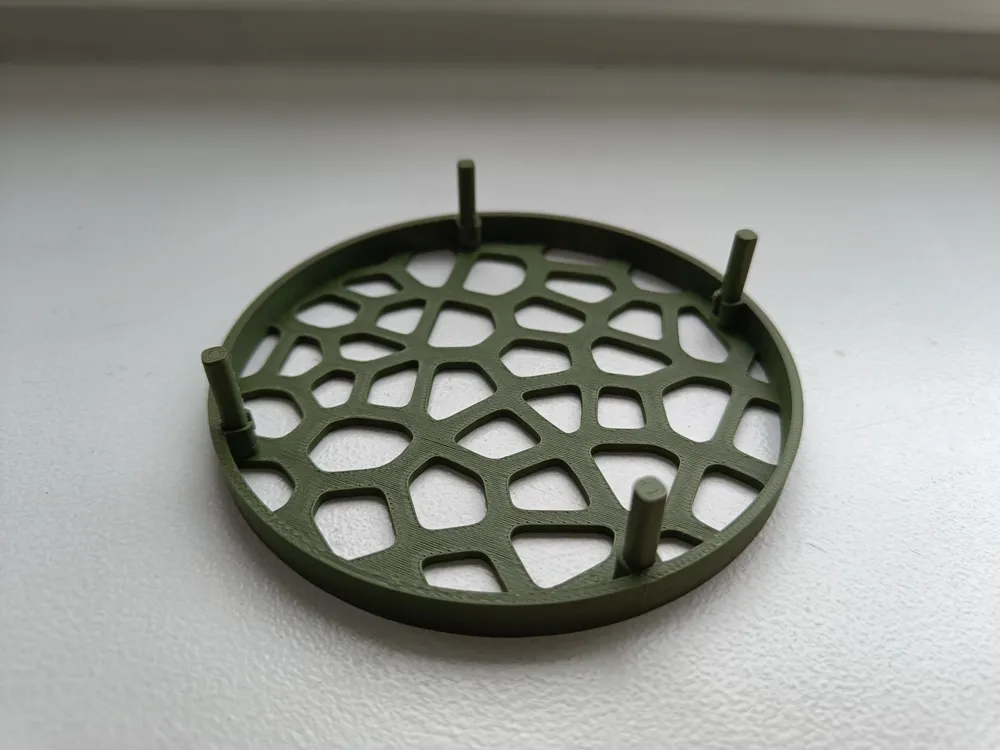 Plant pot riser drainage insert - Free 3D Print Model - MakerWorld