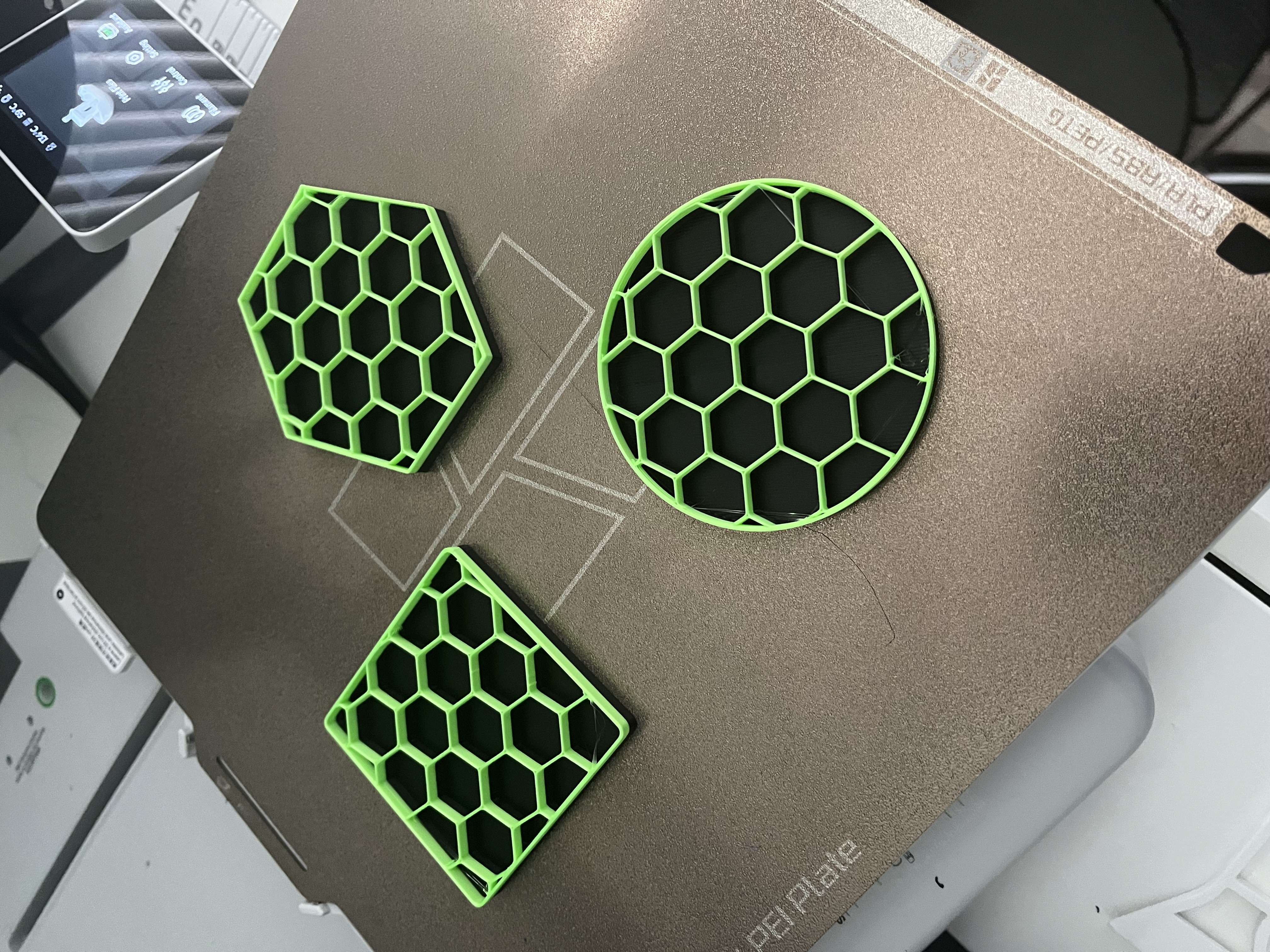 Miniatura 5 do modelo 3D Honeycomb Coasters