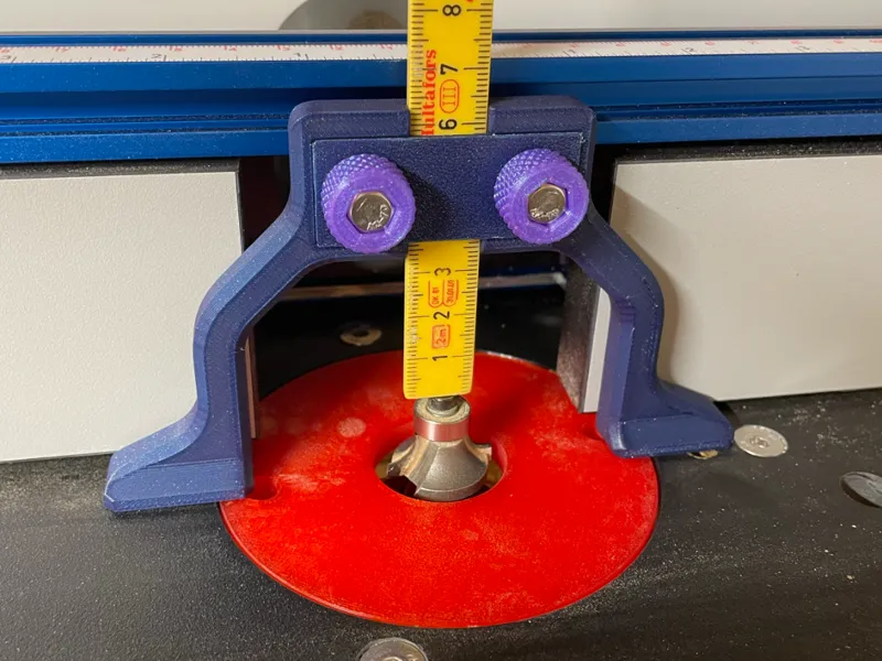 Router bit height measure jig