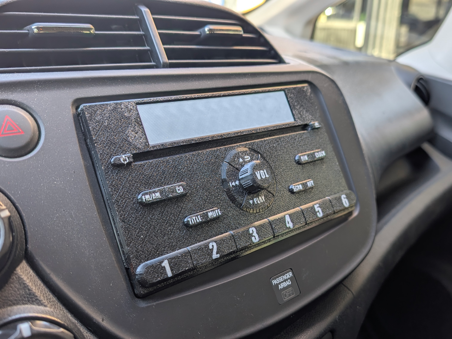 Anti-theft Aftermarket Car Stereo Plate/Sunshade