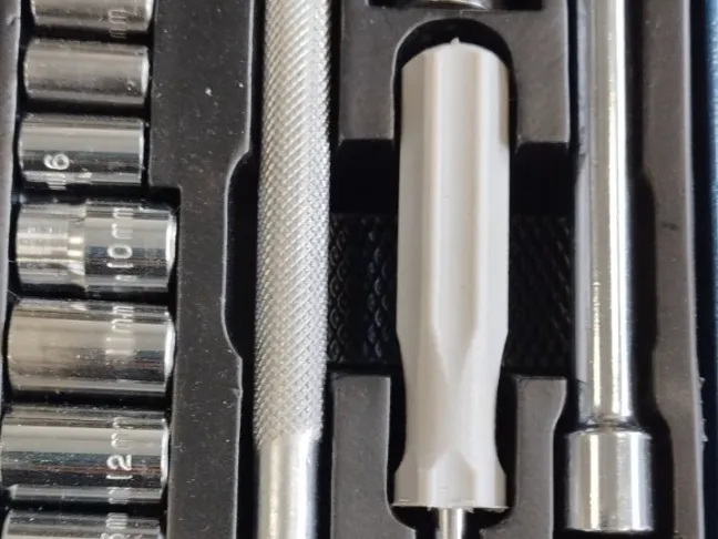 Handle for socket set
