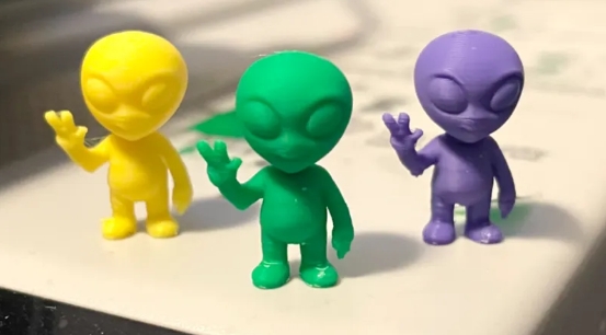 Miniatura 2 do modelo 3D Mini Alien