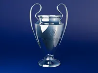 Réplique du trophée de la Ligue des champions — photo 1