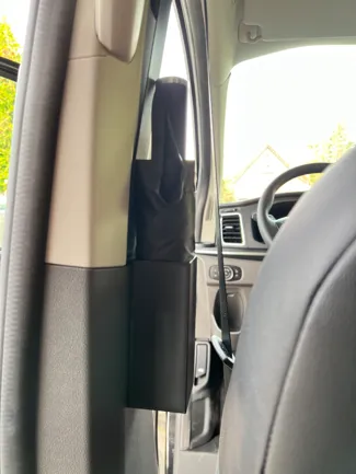 Umbrella holder mount for Ford Custom
