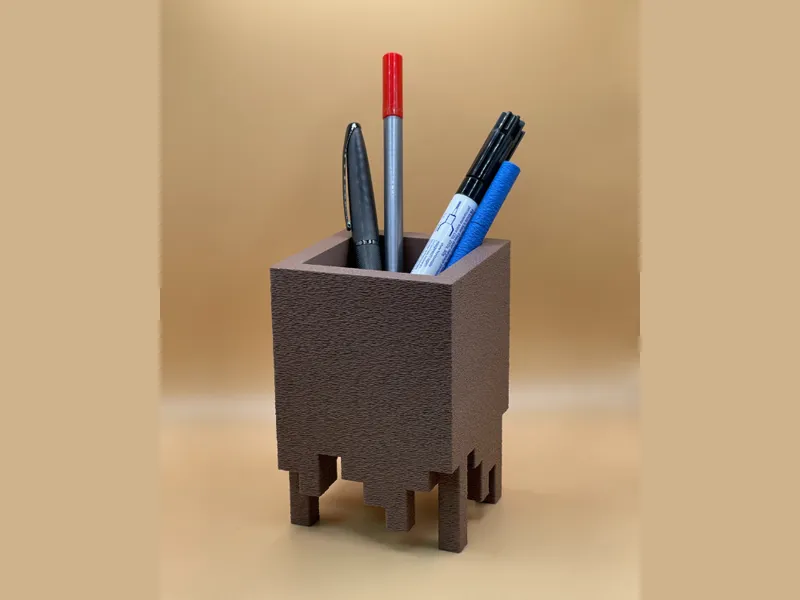 Pixelstyle Pen Holder