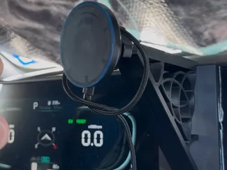 on screen phone mount