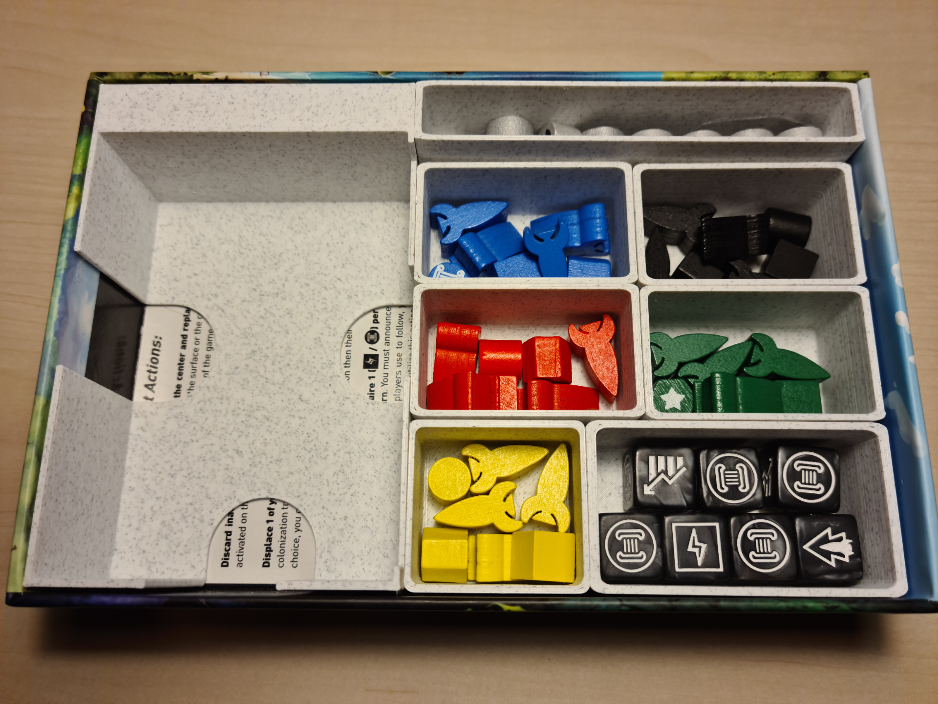 Tiny Epic Galaxies insert