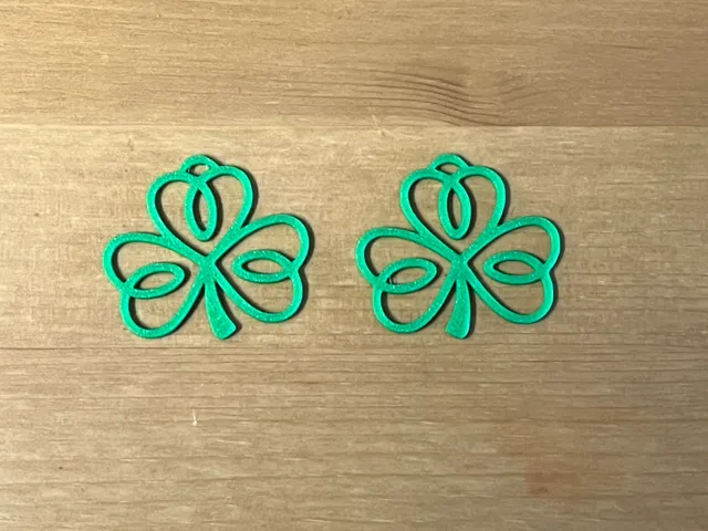 clover earrings