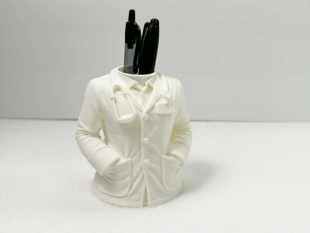 Doctor lab coat pen holder
