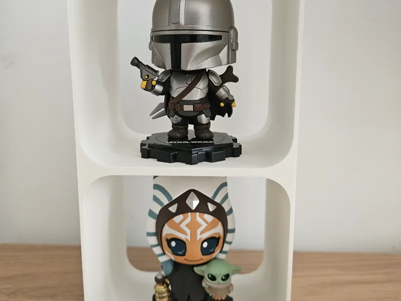 QUBE modular figure display