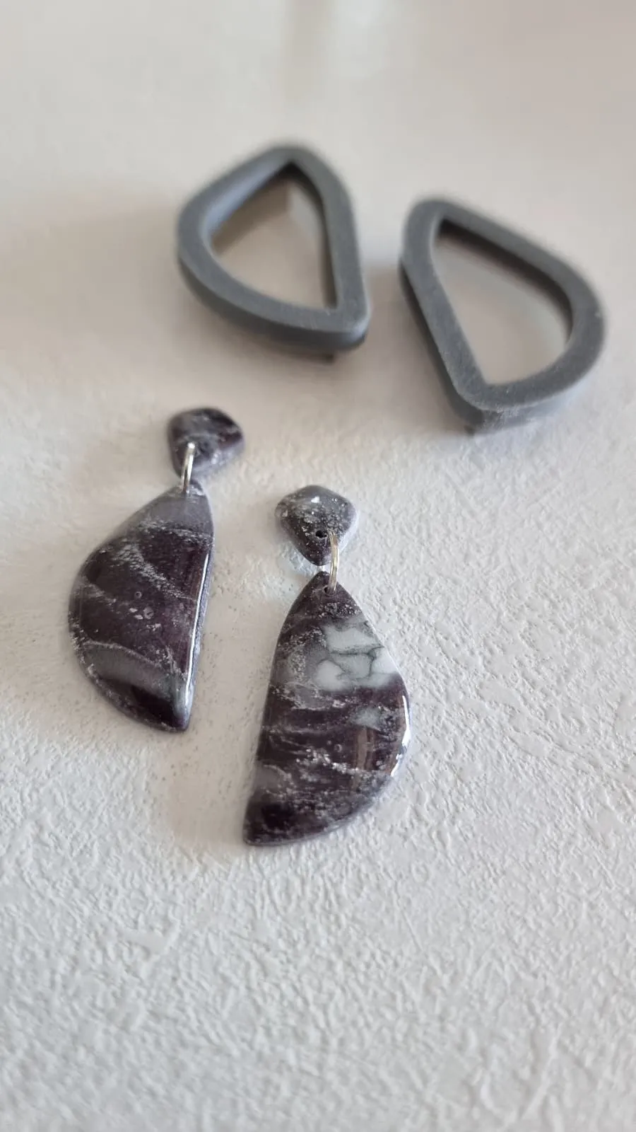 Clay earring cutter view 4