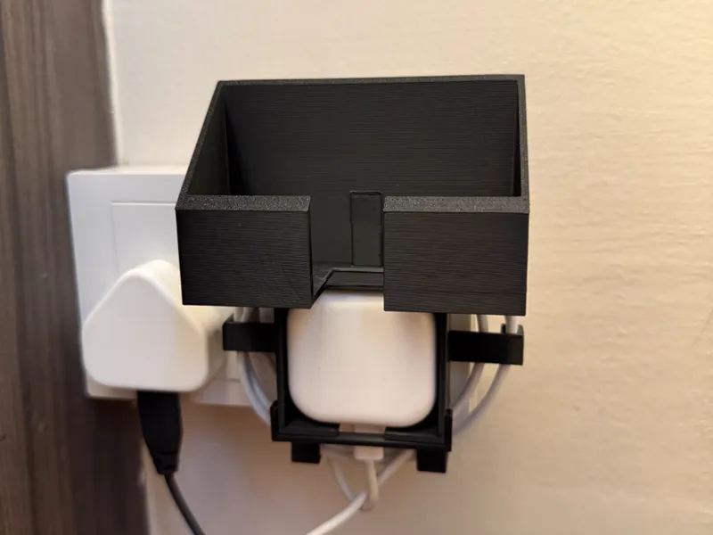 Mobile Stand + Wire Organiser - iPhone 40W Charger