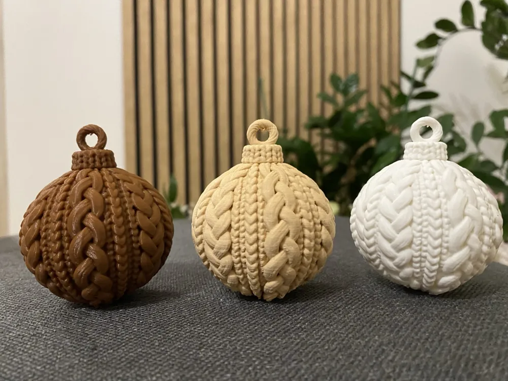Knitted Christmas Baubles - Free 3D Print Model - MakerWorld
