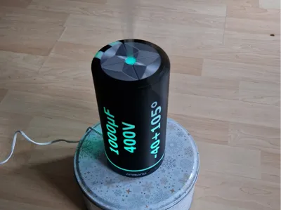 Smoking capacitor