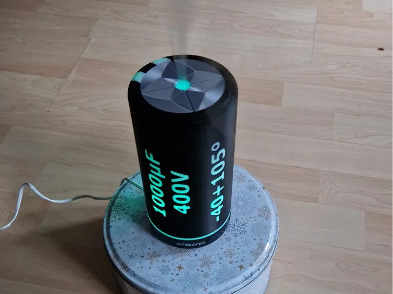 Smoking capacitor