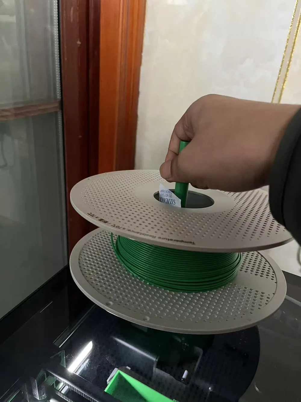 Horizontal Rotating Spool Holder for P2S/P1S/X1 Top - Free 3D Print ...