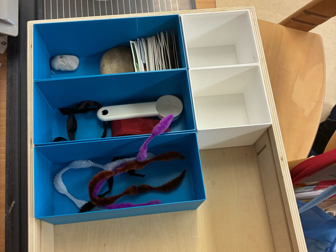 Jolly pencil box inserts