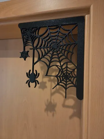 Modelo para impresión 3D: Halloween Türrahmen-Ecke mit Spinnennetz & Spinnen — vista de referencia 4