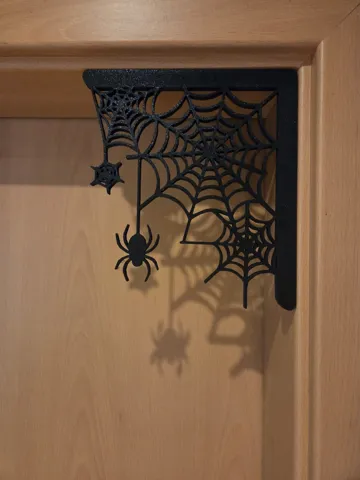 Modelo para impresión 3D: Halloween Türrahmen-Ecke mit Spinnennetz & Spinnen — vista de referencia 3