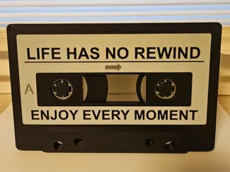 Musikkassette Life has no rewind Tape Music