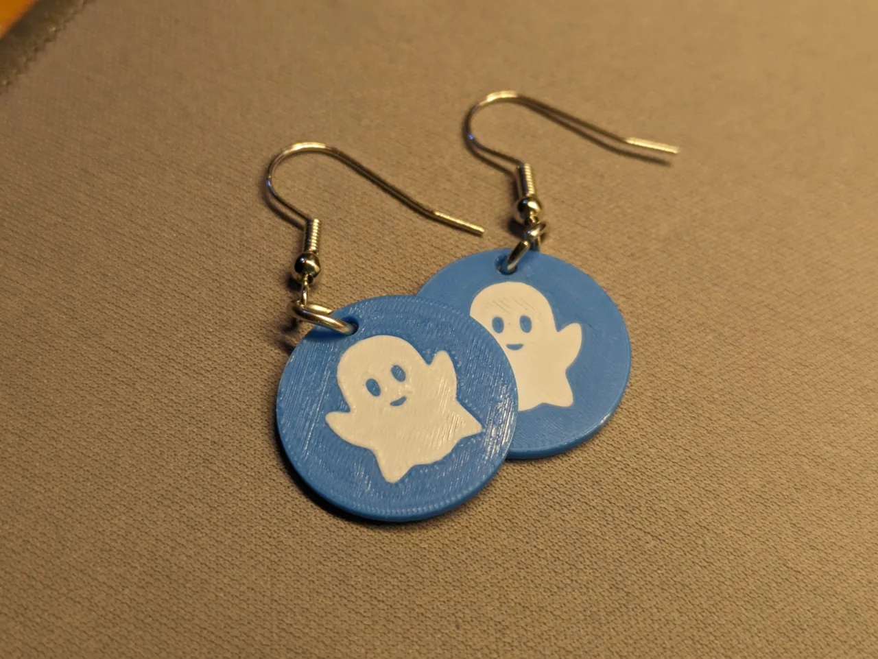 Earring geocaching virtual icon view 3