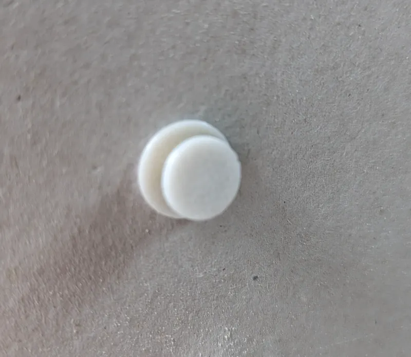 Screw head cap