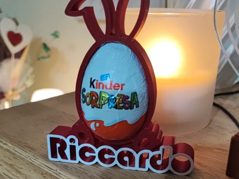 porta kinder sorpresa a forma di coniglio