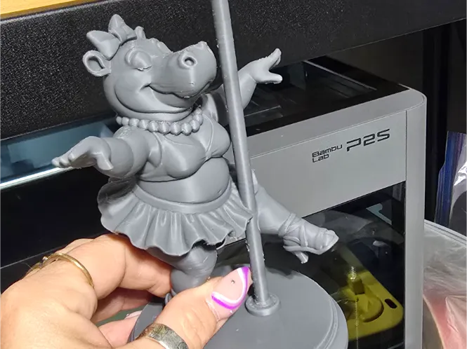 Hippo Dancer