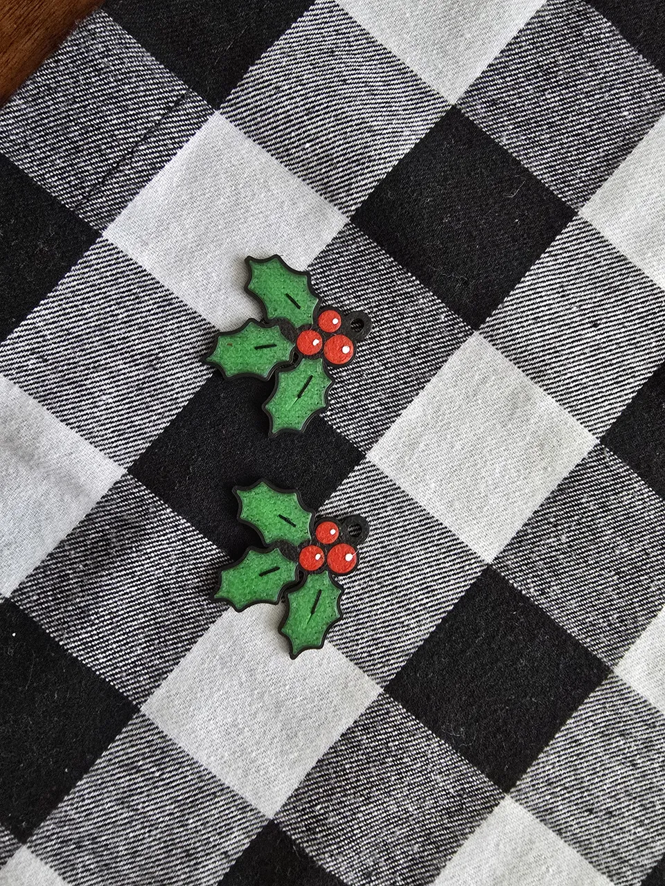 Mistletoe Earrings view 2