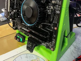 M-ATX Open PC