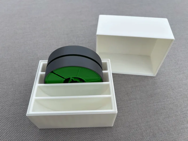 Flexible Box für Spulen (Film-, Tonband-, ...)