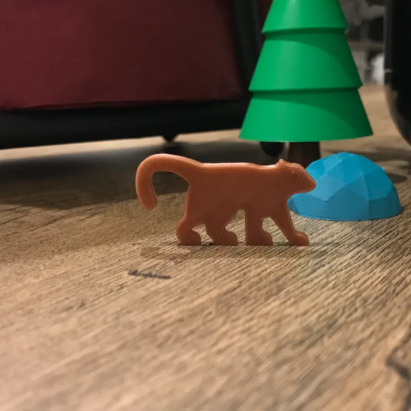 Simple Lemur