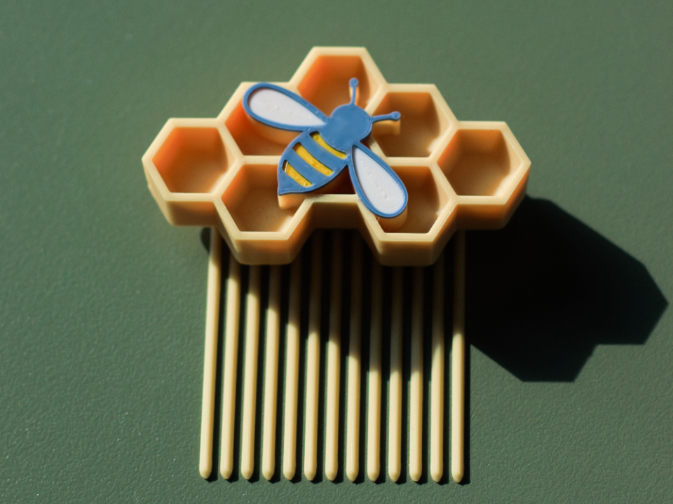 HoneyCOMB - Decorative Bee Hair Comb
