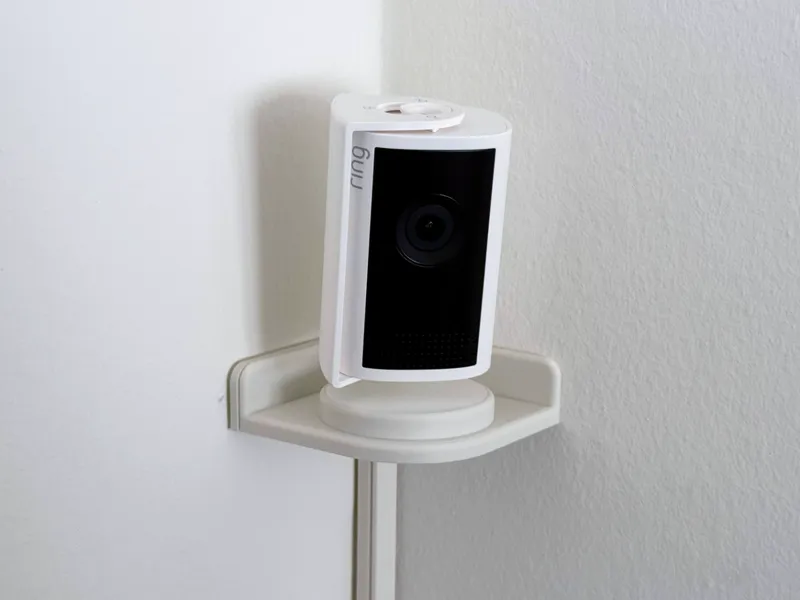Ring Indoor Camera Plus - Corner Mount