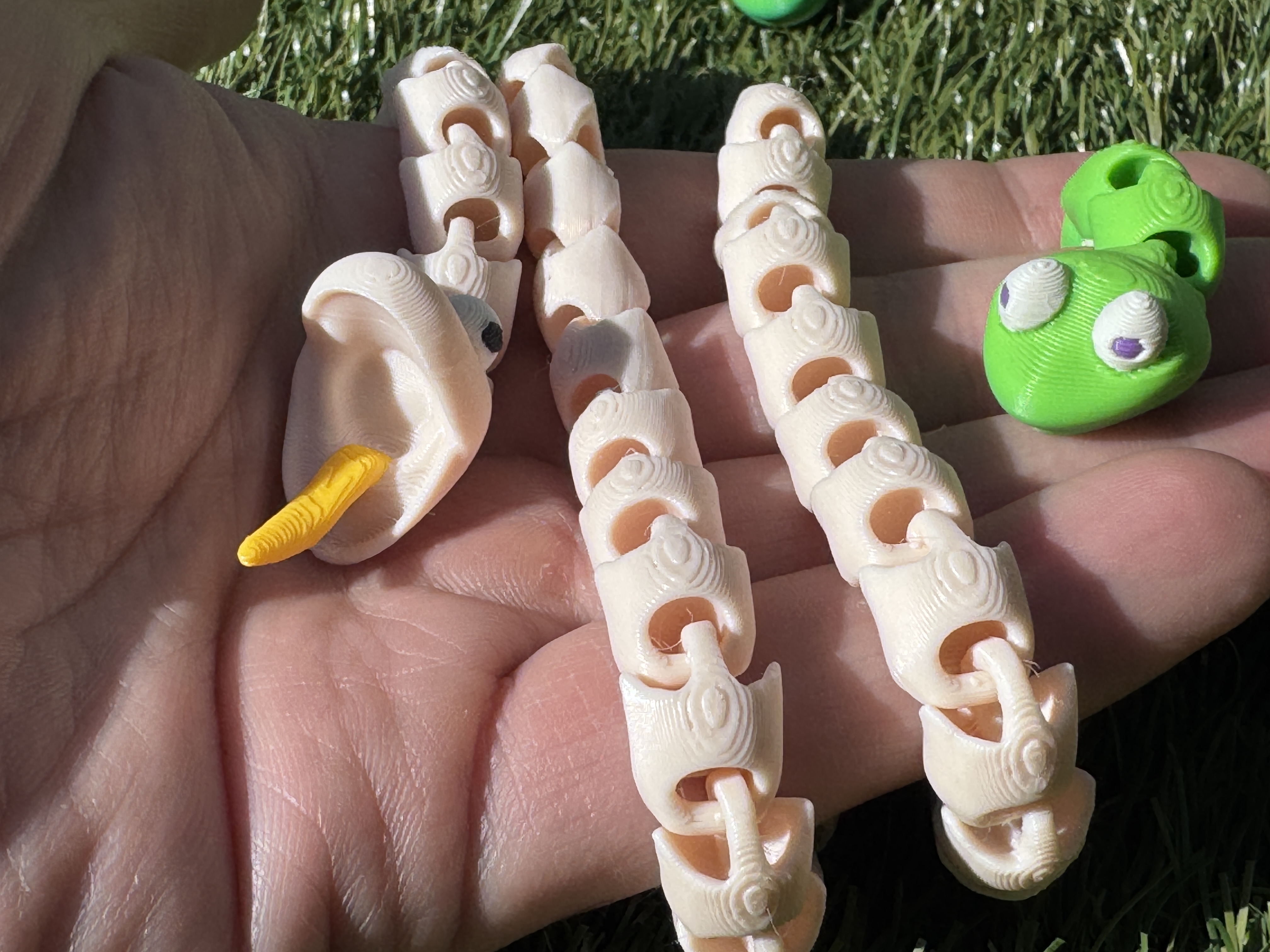 Miniatura 2 do modelo 3D Tom Lizard Flexi Snake