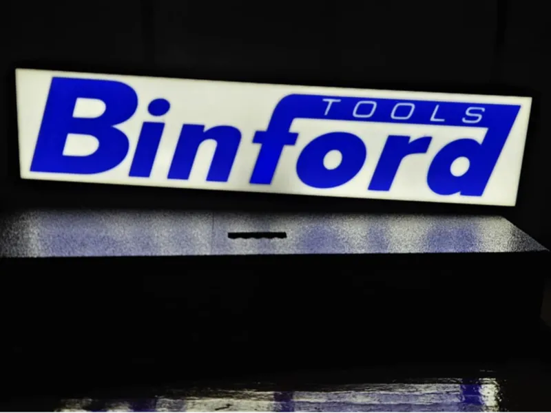 Binford Tools light box Home Improvement USB C